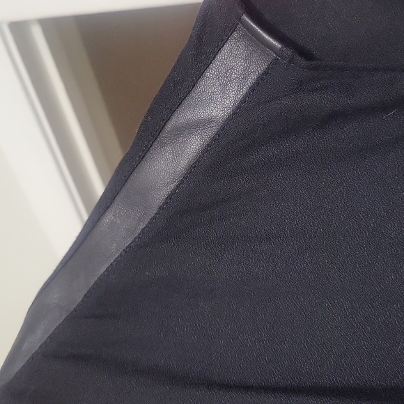 Brand new short sleeve top - Picture 2 of 6